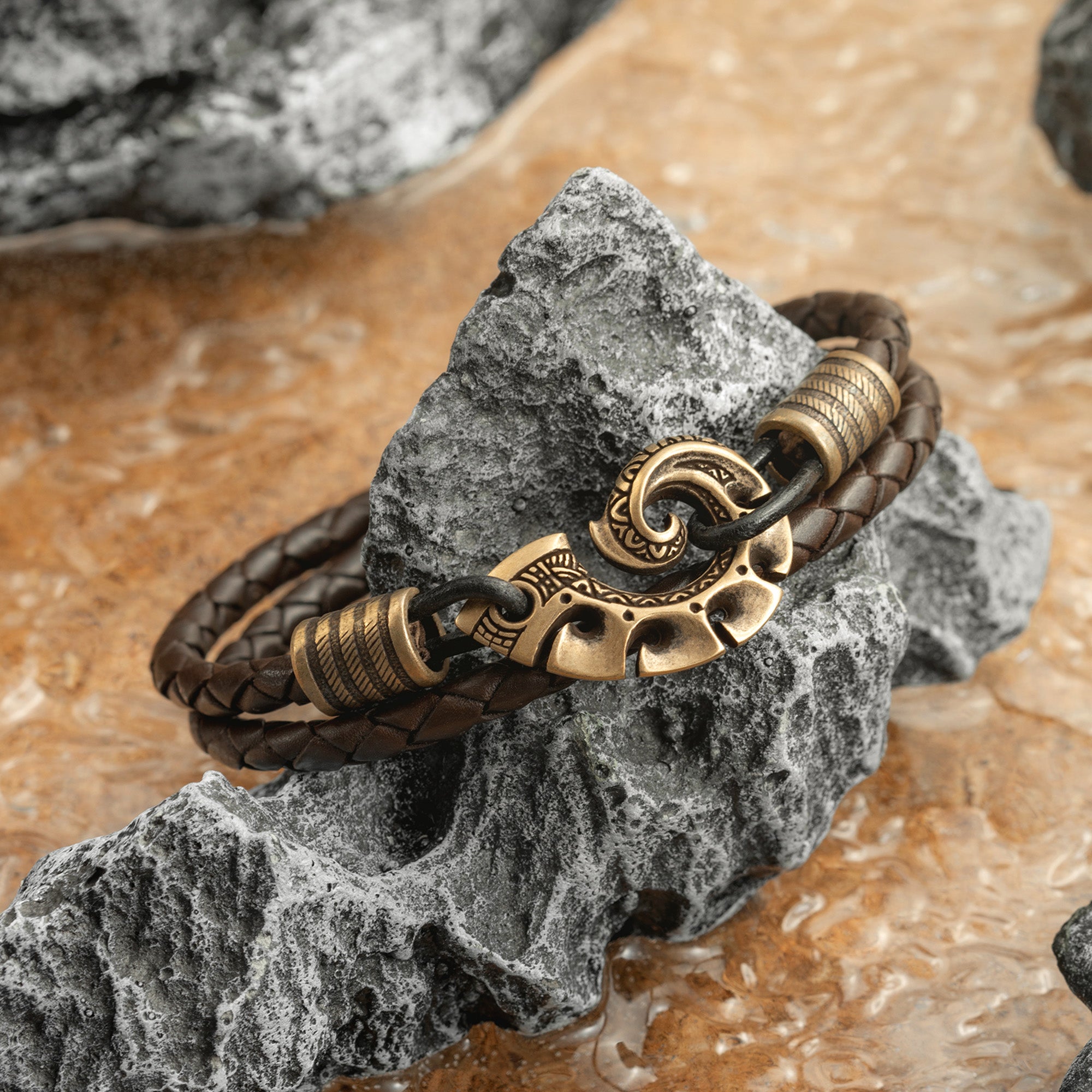 Maori Fish Hook Leather Bracelet – Handmade Bronze Jewelry