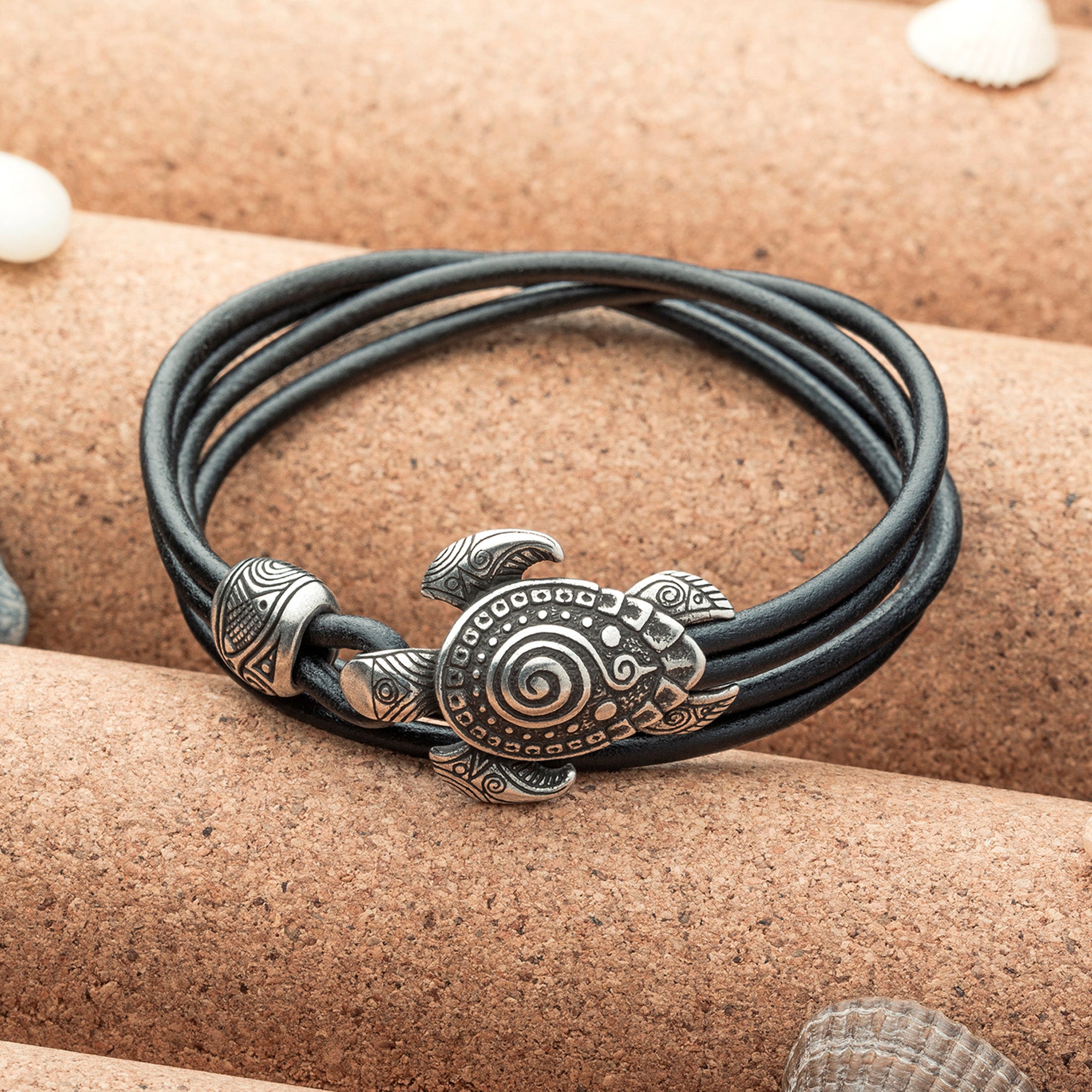 en:#color_black cord / Silver-plated bronze metal|de:#farbe_schwarzes Kabel / Versilbertes Bronzemetall|fr:#couleur_cordon noir / Métal bronze argenté