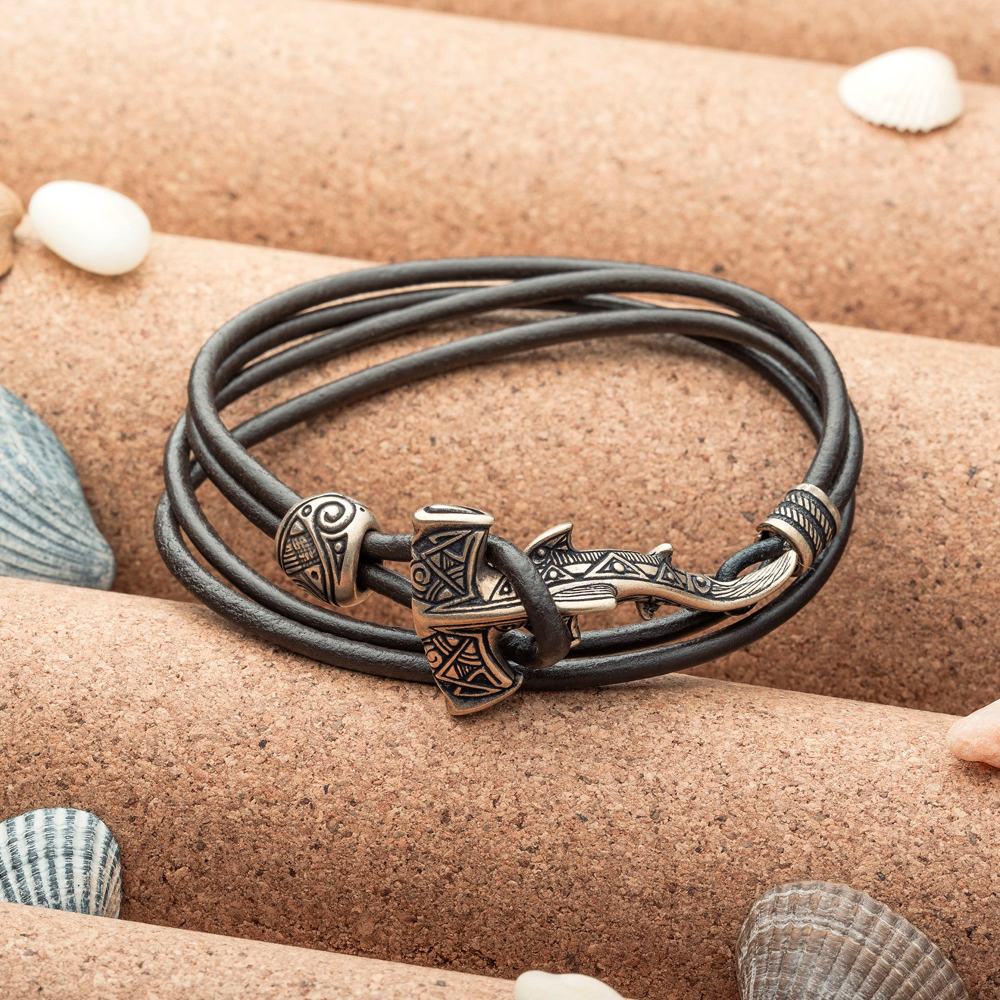 en:#color_brown cord / Bronze metal|de:#farbe_braune Kordel / Bronzemetall|fr:#couleur_cordon marron / métal bronze
