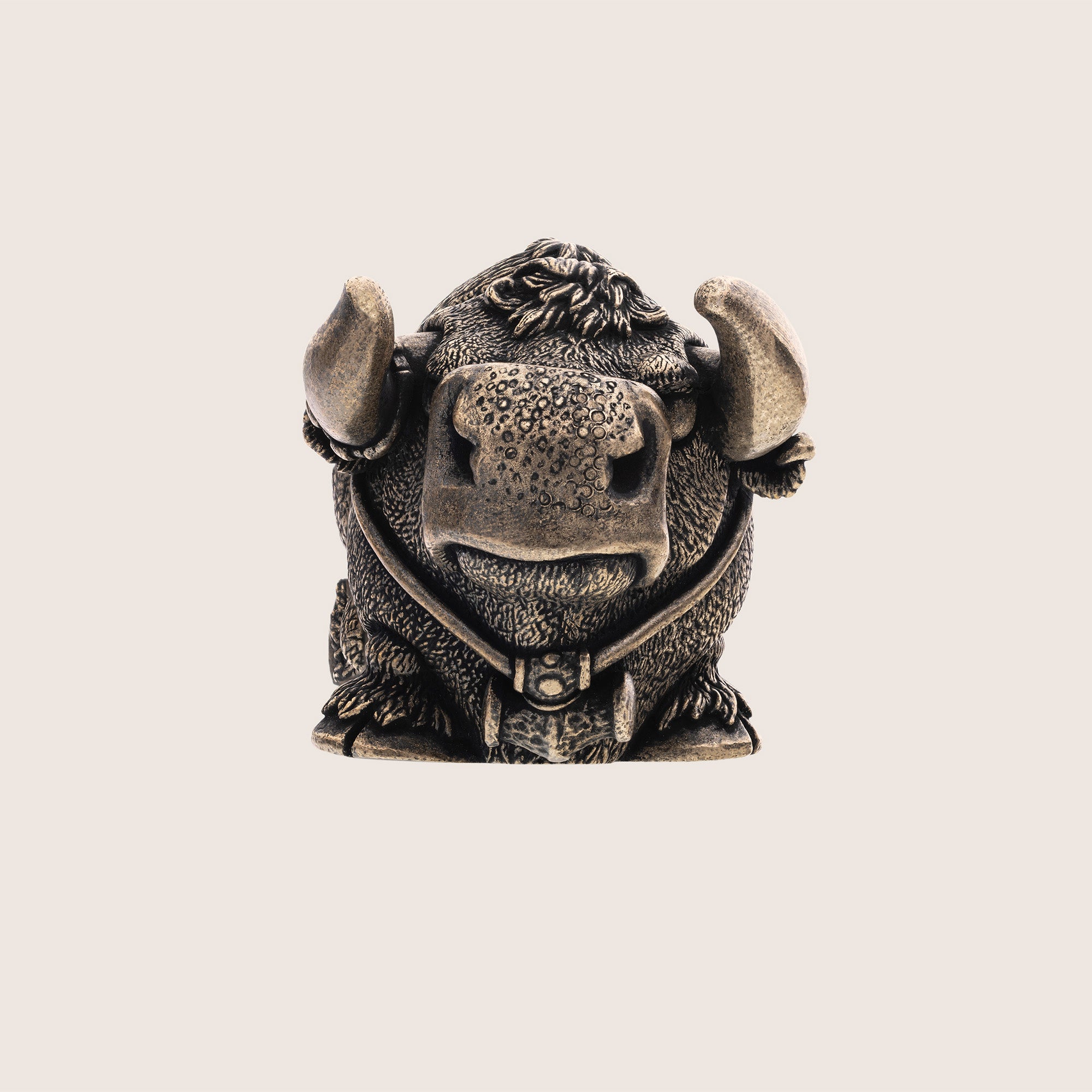 Bullen-Miniaturfigur – handgefertigtes Sammlerstück aus Bronze