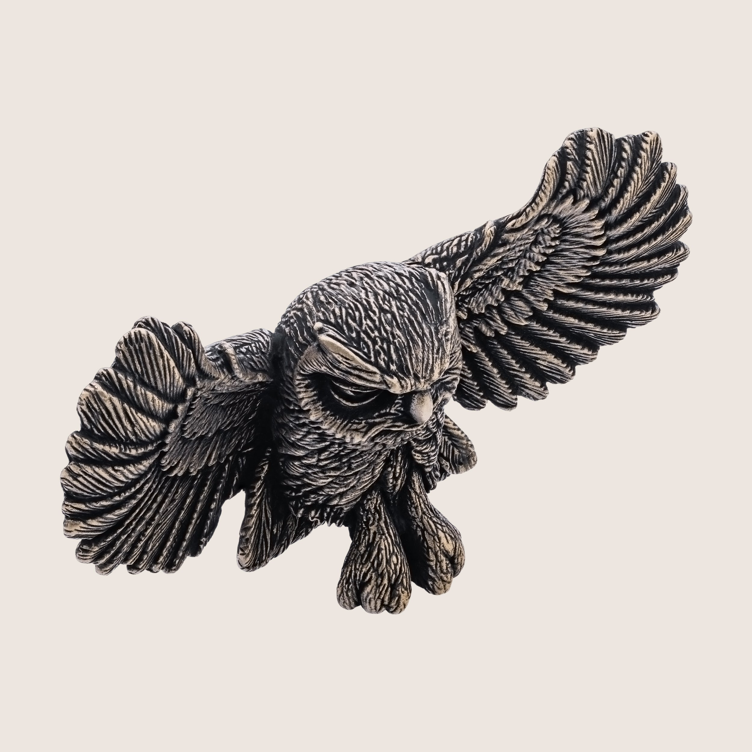 Bronze Owl Figurine – Miniature Desk Decor & Collectible