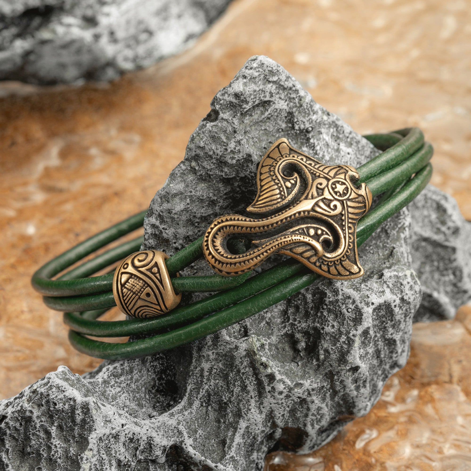en:#color_khaki cord / Bronze metal|de:#farbe_khaki-Cord / Bronzefarbenes Metall|fr:#couleur_cordon kaki / Métal bronze
