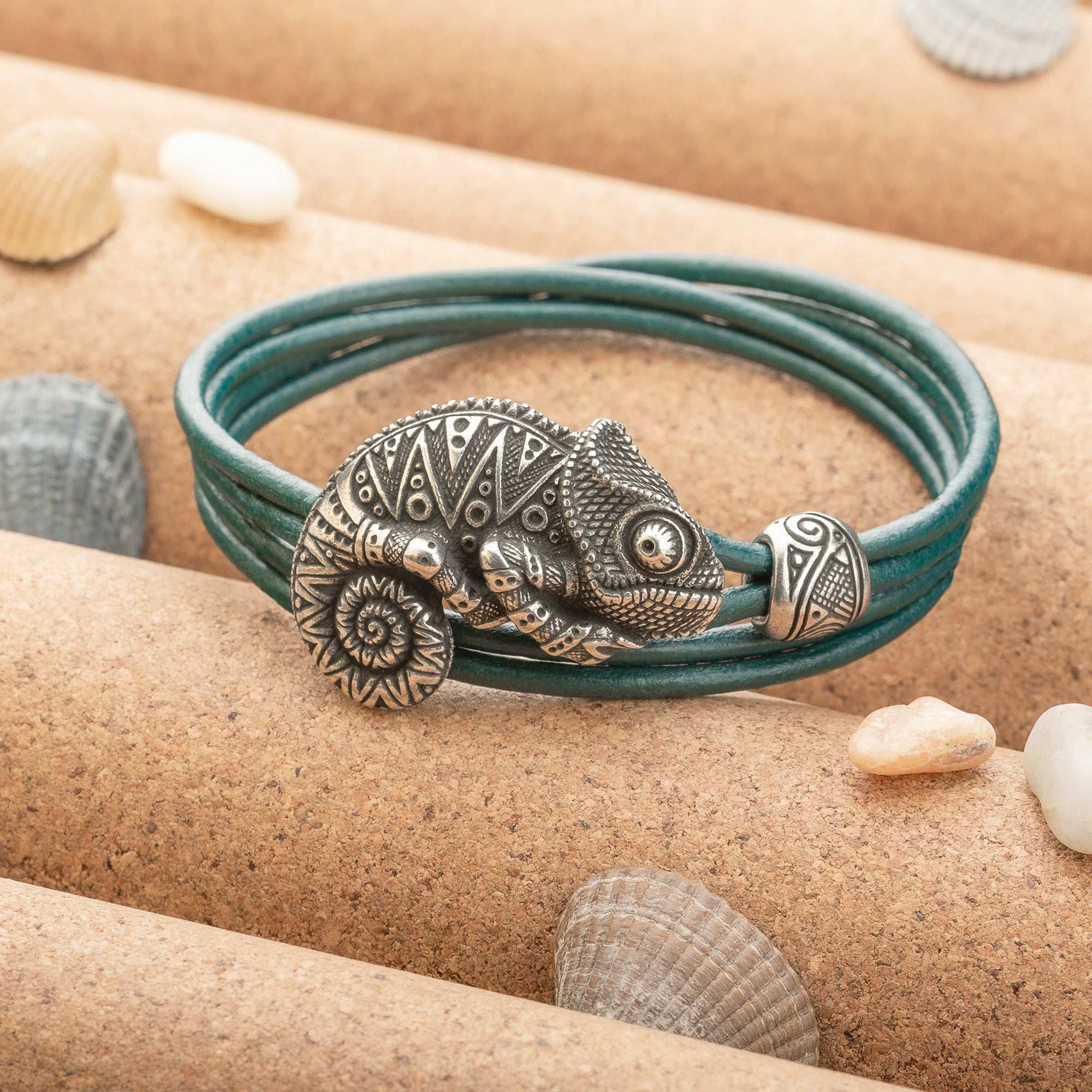 en:#color_turquoise cord / Silver-plated bronze metal|de:#farbe_türkisfarbene Kordel / Versilbertes Bronzemetall|fr:#couleur_cordon turquoise / Métal bronze argenté