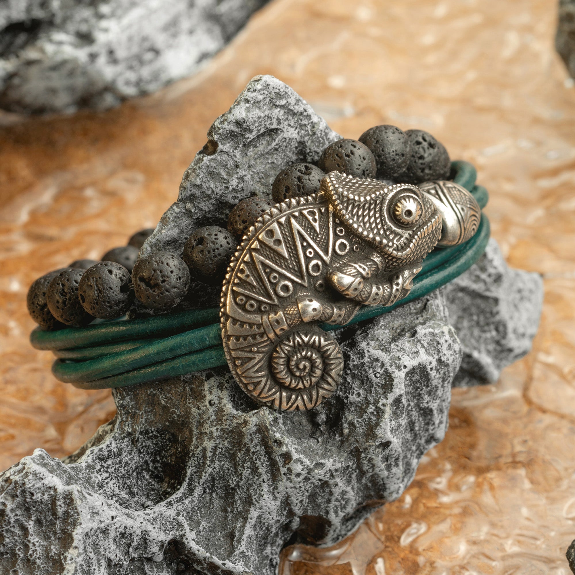 en:#color_turquoise cord / Silver-plated bronze metal|de:#farbe_türkisfarbene Kordel / Versilbertes Bronzemetall|fr:#couleur_cordon turquoise / Métal bronze argenté
