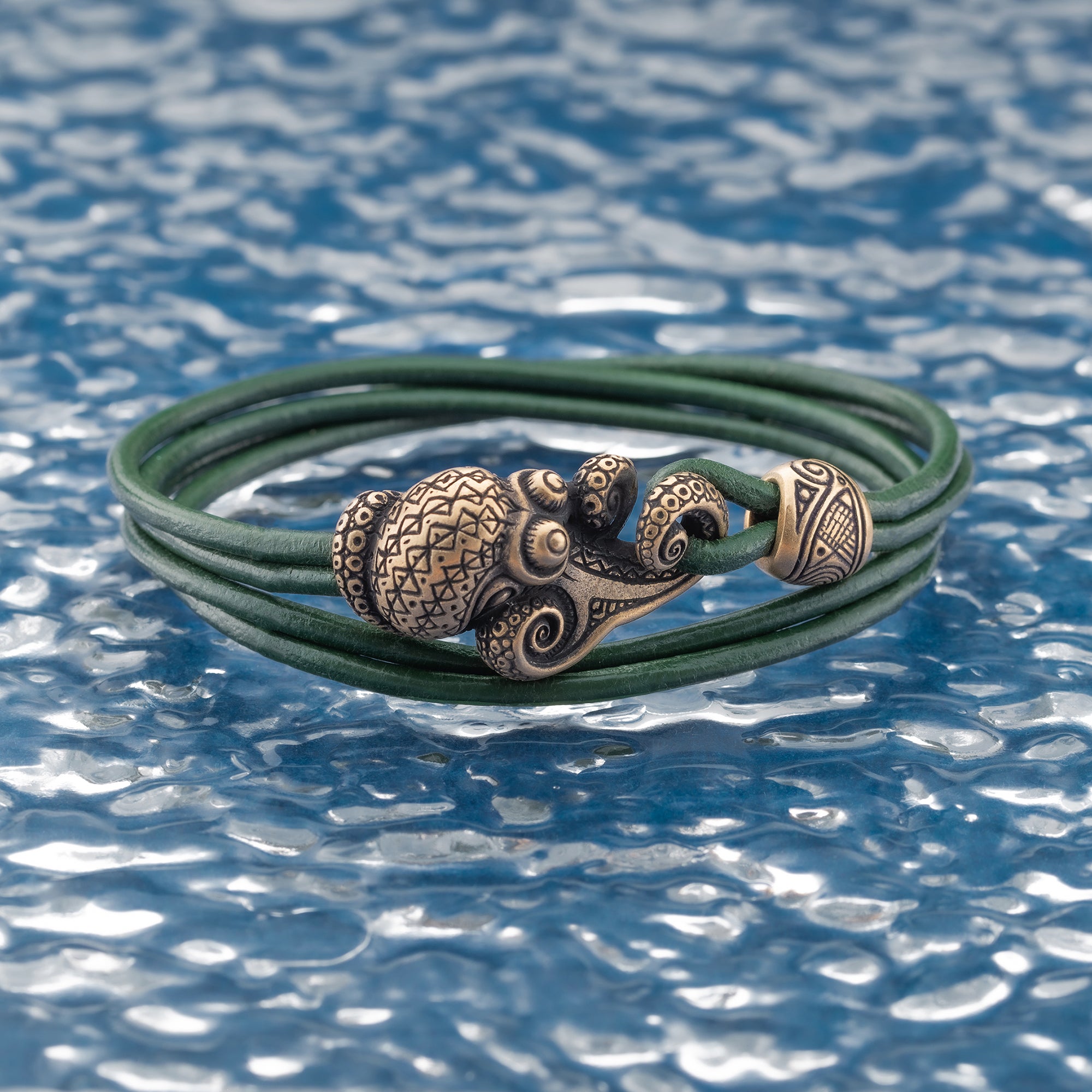 en:#color_khaki cord / Bronze metal|de:#farbe_khaki-Cord / Bronzefarbenes Metall|fr:#couleur_cordon kaki / Métal bronze