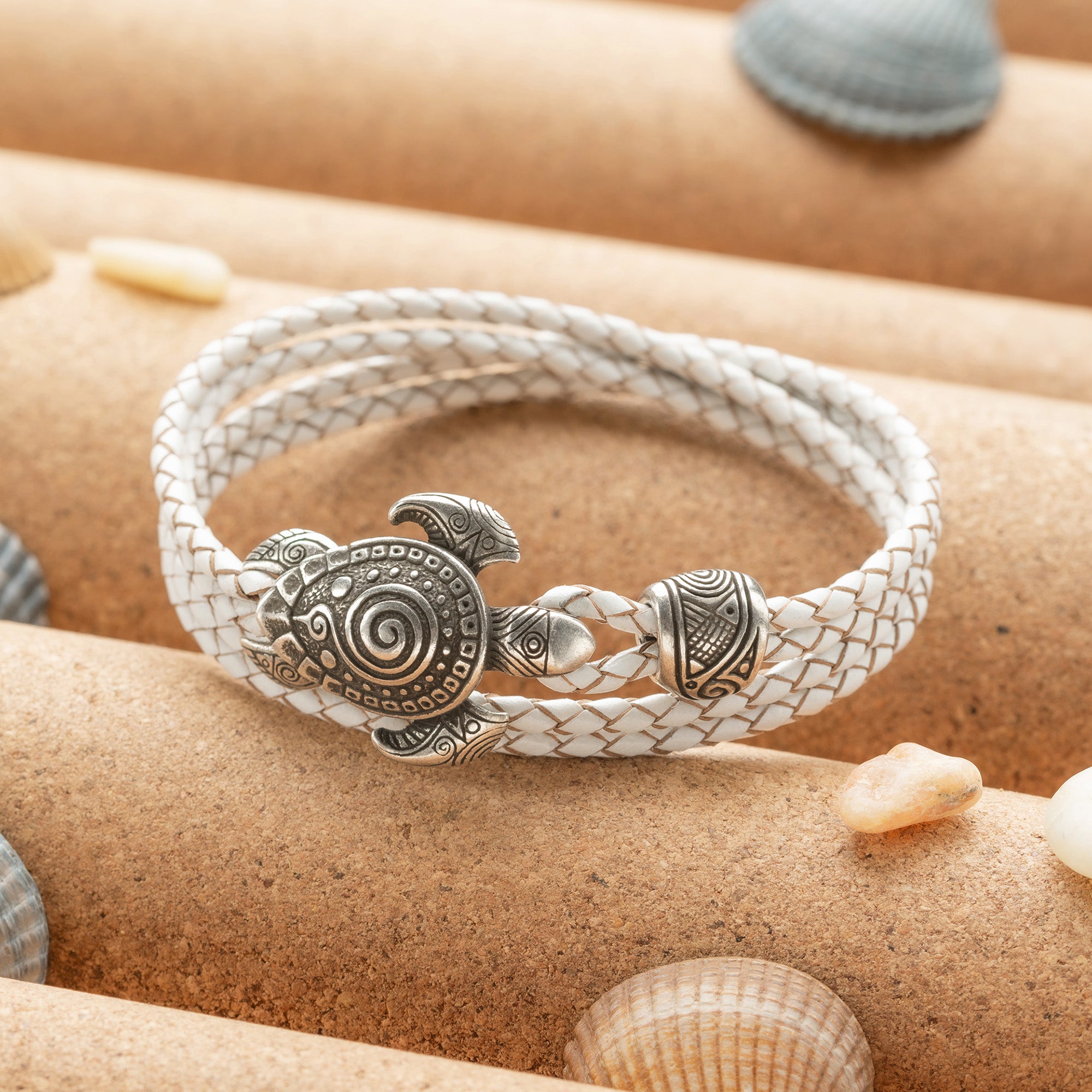 en:#color_white braided cord / Silver-plated bronze metal|de:#farbe_weiß geflochtene Kordel / Versilbertes Bronzemetall|fr:#couleur_cordon tressé blanc / Métal bronze argenté