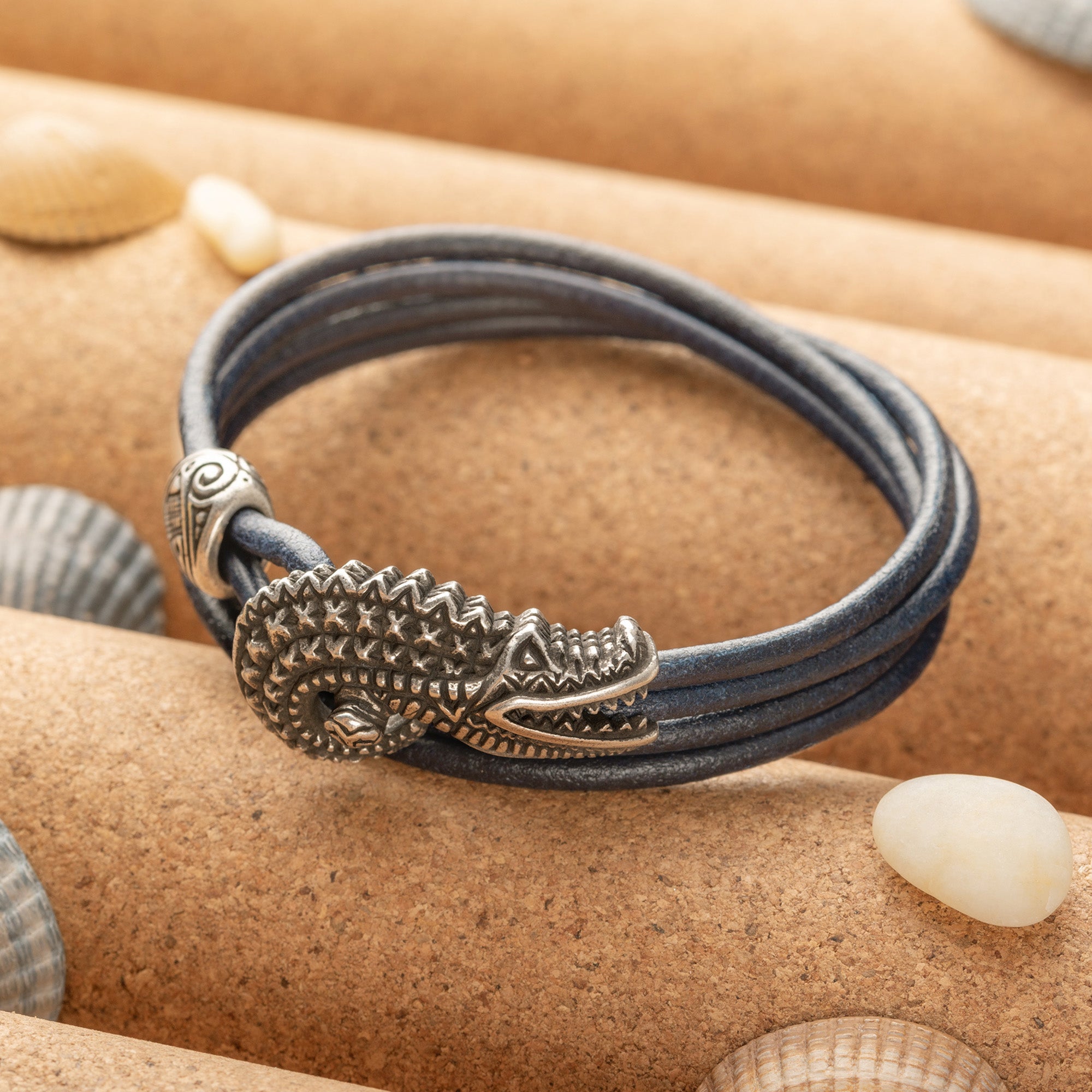 en:#color_navy blue cord / Silver-plated bronze metal|de:#farbe_marineblauer Kordelzug / Versilbertes Bronzemetall|fr:#couleur_cordon bleu marine / Métal bronze argenté