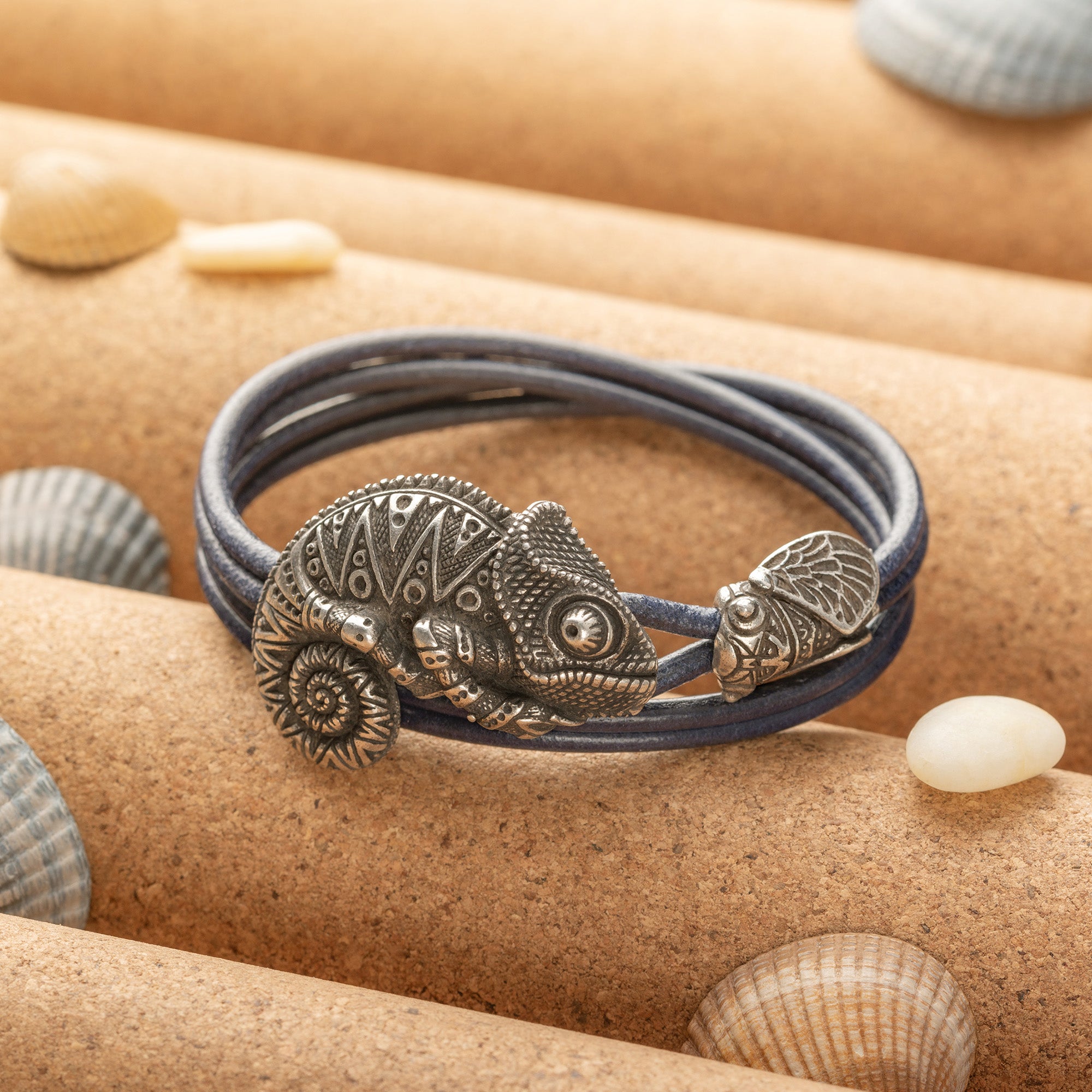 en:#color_navy blue cord / Silver-plated bronze metal|de:#farbe_marineblauer Kordelzug / Versilbertes Bronzemetall|fr:#couleur_cordon bleu marine / Métal bronze argenté