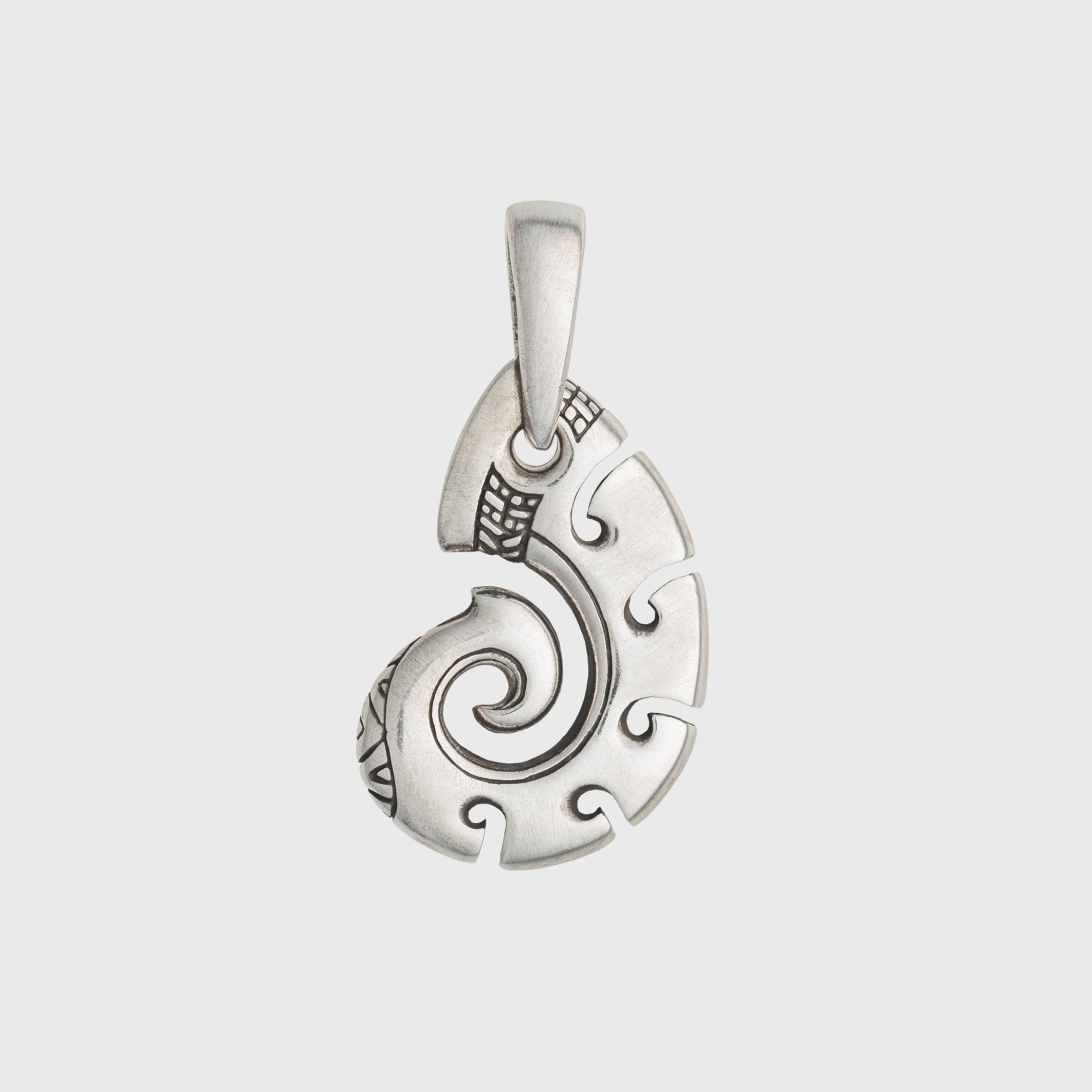 Fish Hook 925 Silver Pendant – Maori Inspired Hei Matau Symbolic Amulet