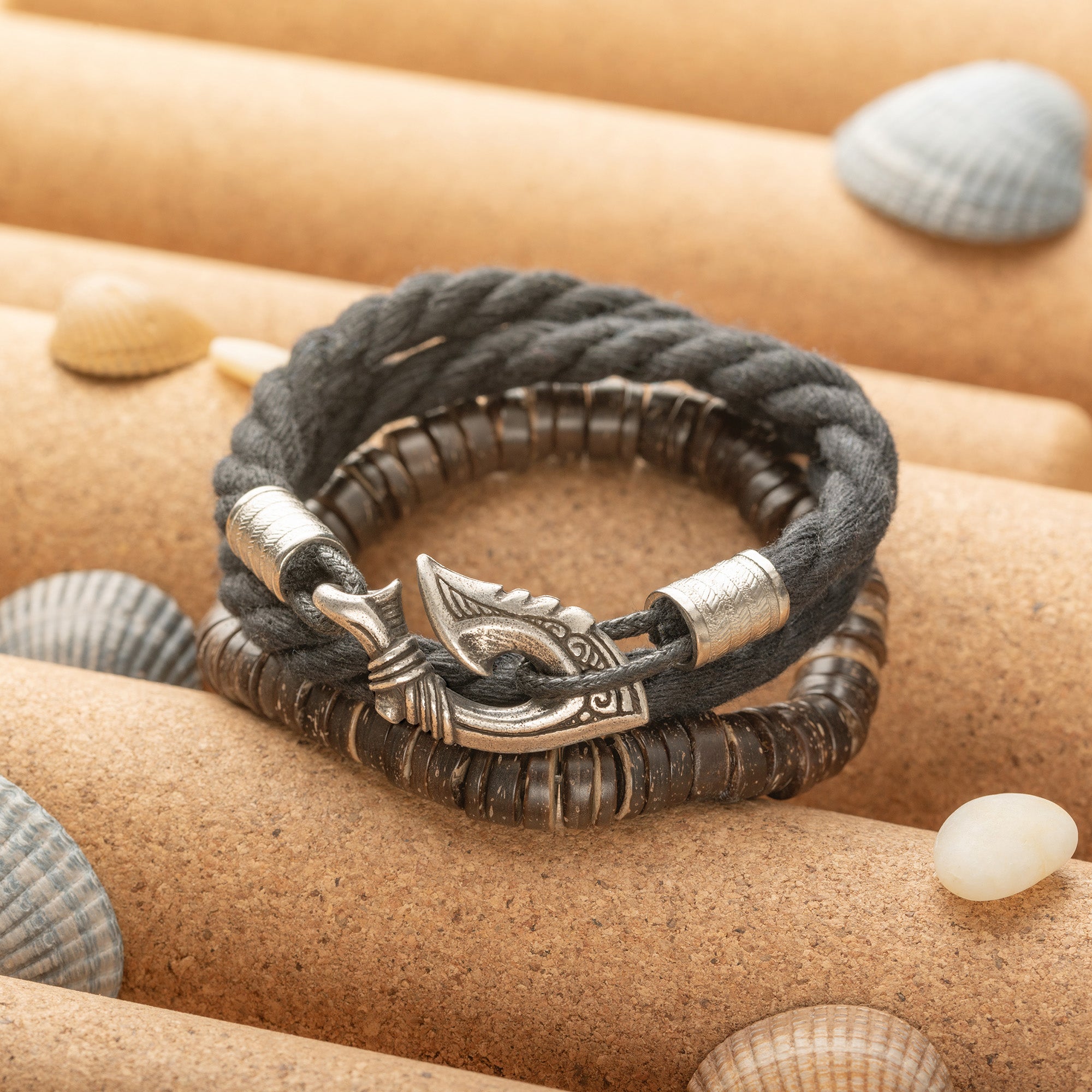 en:#color_black cotton cord / Silver-plated bronze|de:#farbe_schwarze Baumwollkordel / Versilbertes Bronzemetall|fr:#couleur_cordon en coton noir / Métal bronze argenté