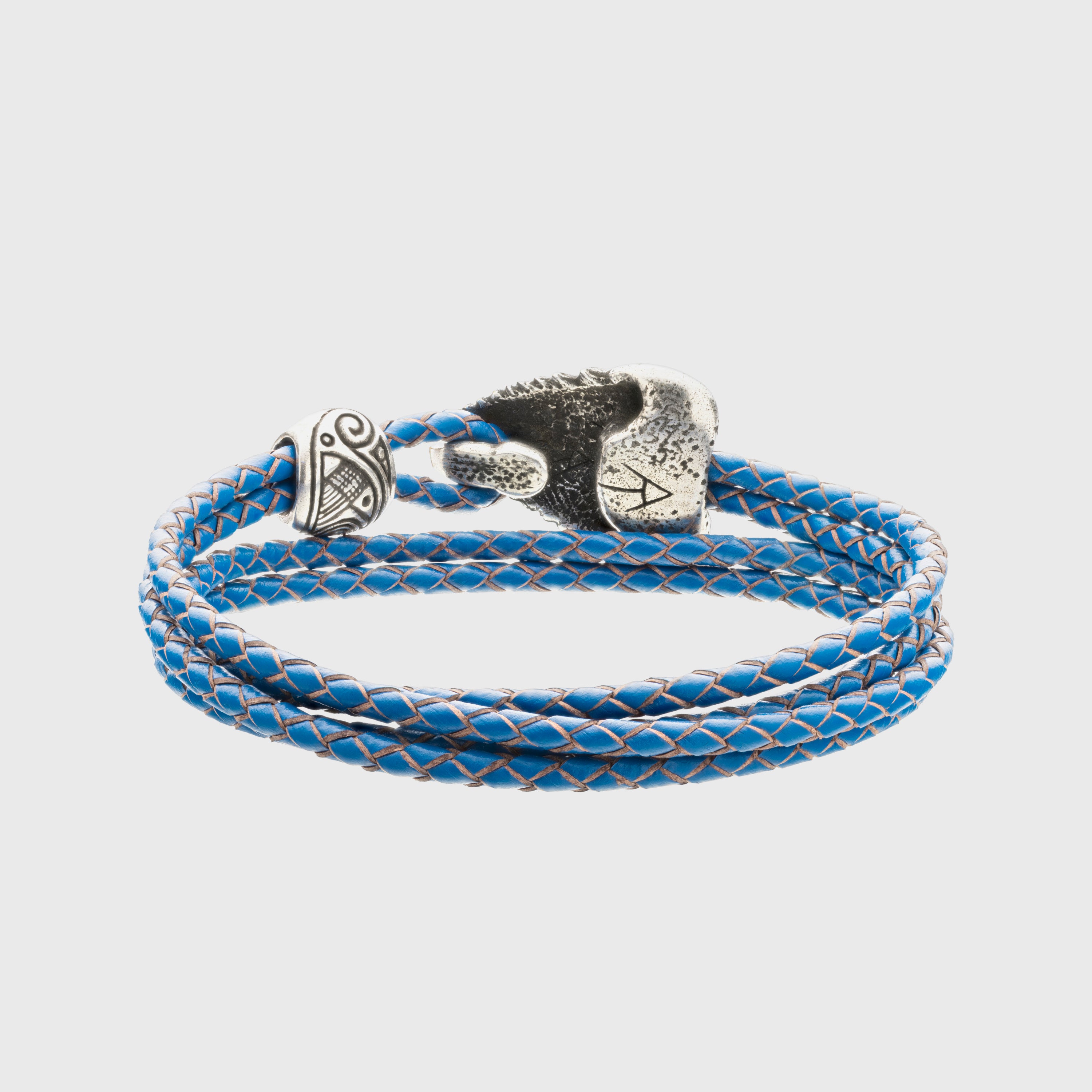 Shark Tooth Leather Bracelet – Ocean-Inspired Jewelry