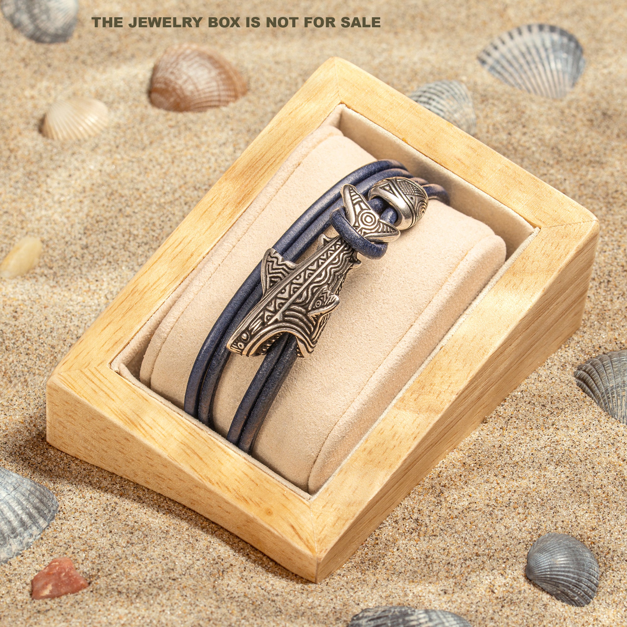 en:#color_navy blue cord / Silver-plated bronze metal|de:#farbe_marineblauer Kordelzug / Versilbertes Bronzemetall|fr:#couleur_cordon bleu marine / Métal bronze argenté
