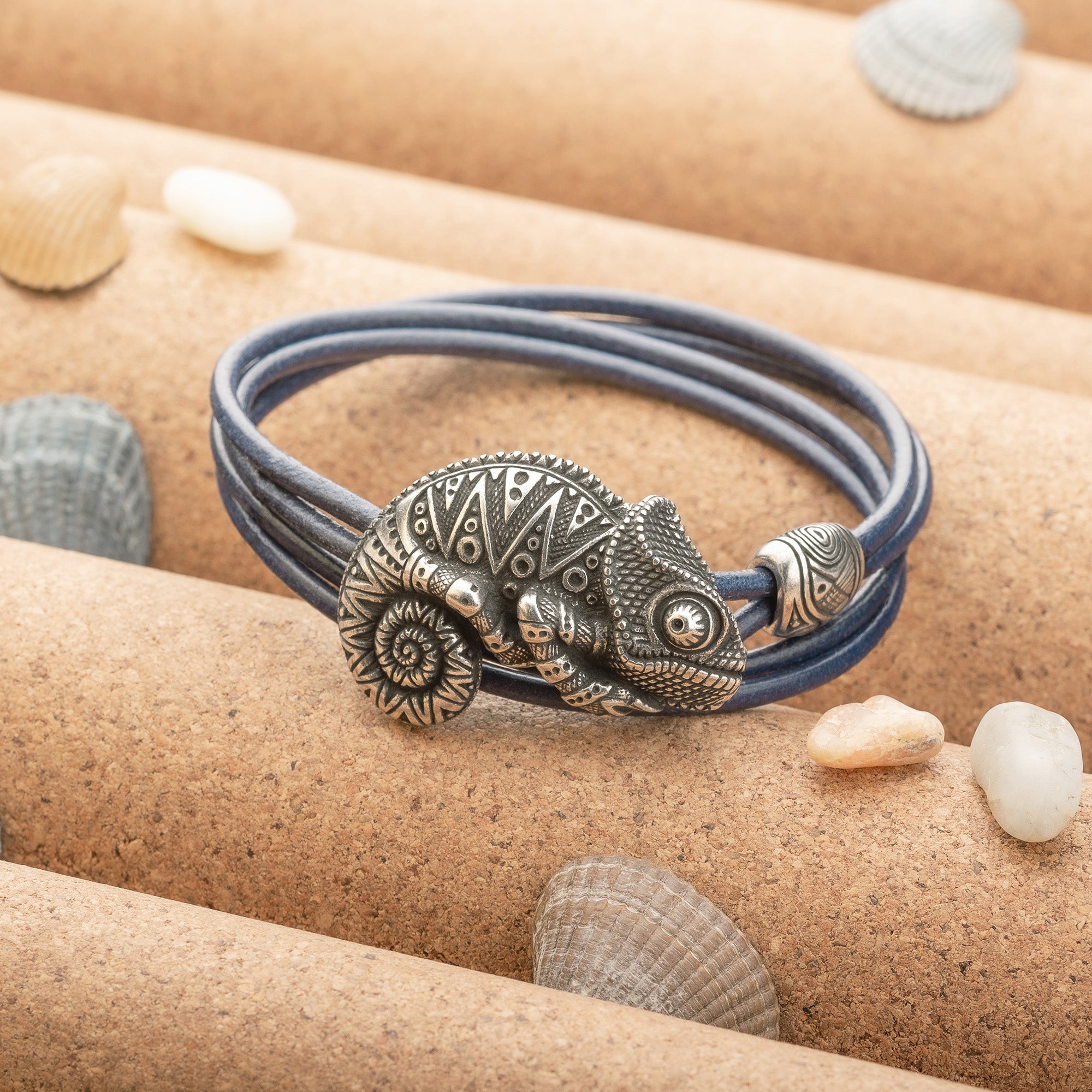 en:#color_navy blue cord / Silver-plated bronze metal|de:#farbe_marineblauer Kordelzug / Versilbertes Bronzemetall|fr:#couleur_cordon bleu marine / Métal bronze argenté
