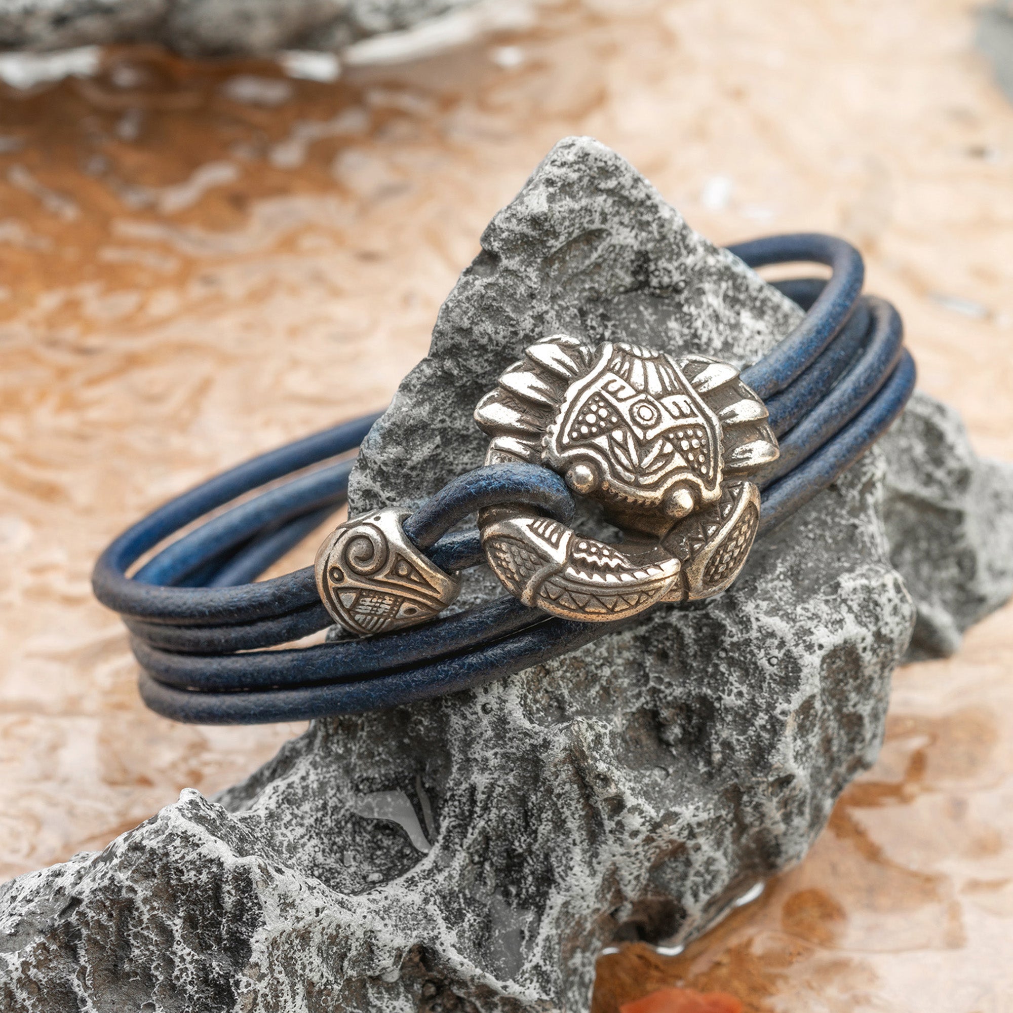 en:#color_navy blue cord / Silver-plated bronze metal|de:#farbe_marineblauer Kordelzug / Versilbertes Bronzemetall|fr:#couleur_cordon bleu marine / Métal bronze argenté