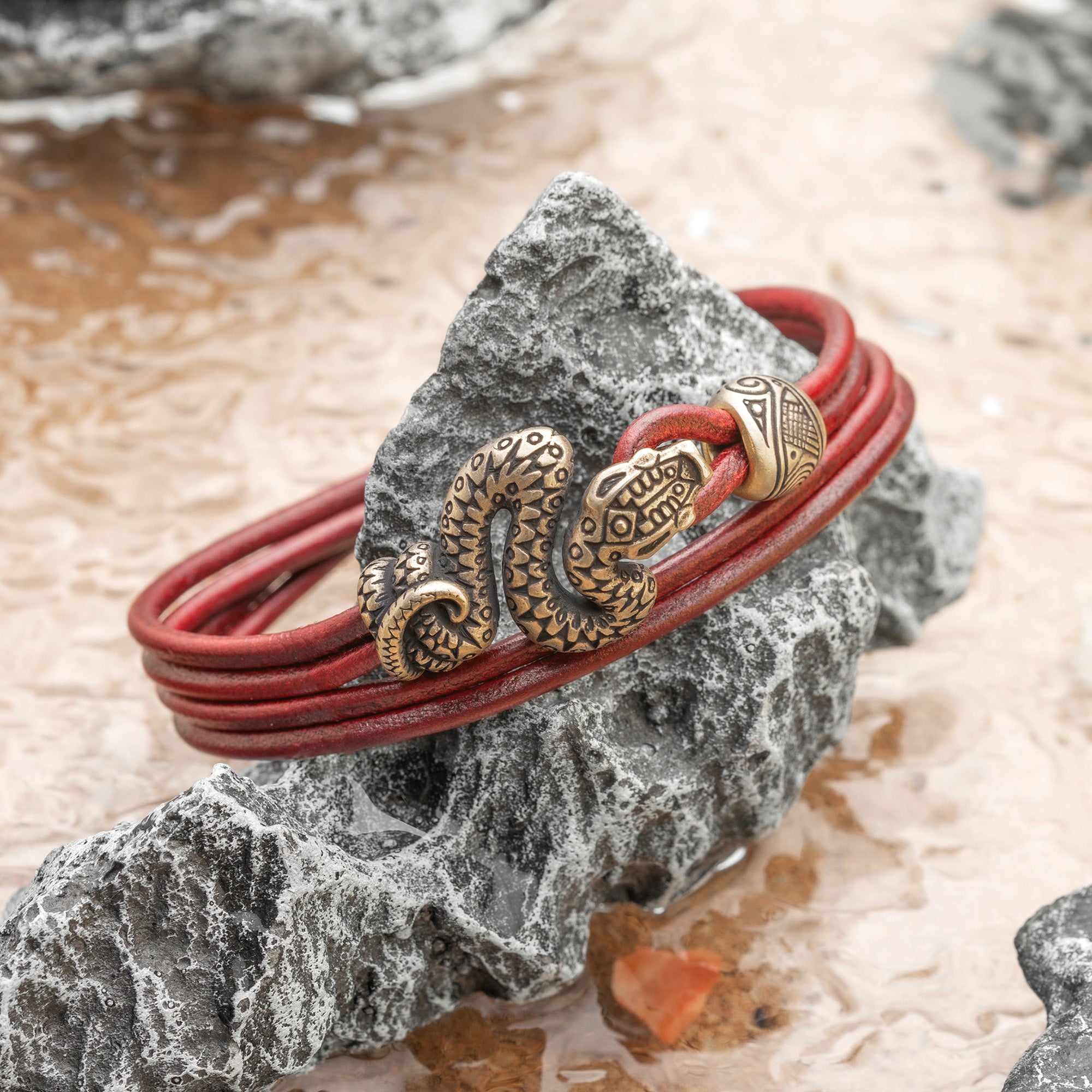 en:#color_burgundy cord / Bronze metal|de:#farbe_burgunderrote Kordel / Bronzemetall|fr:#couleur_cordon bordeaux / métal bronze