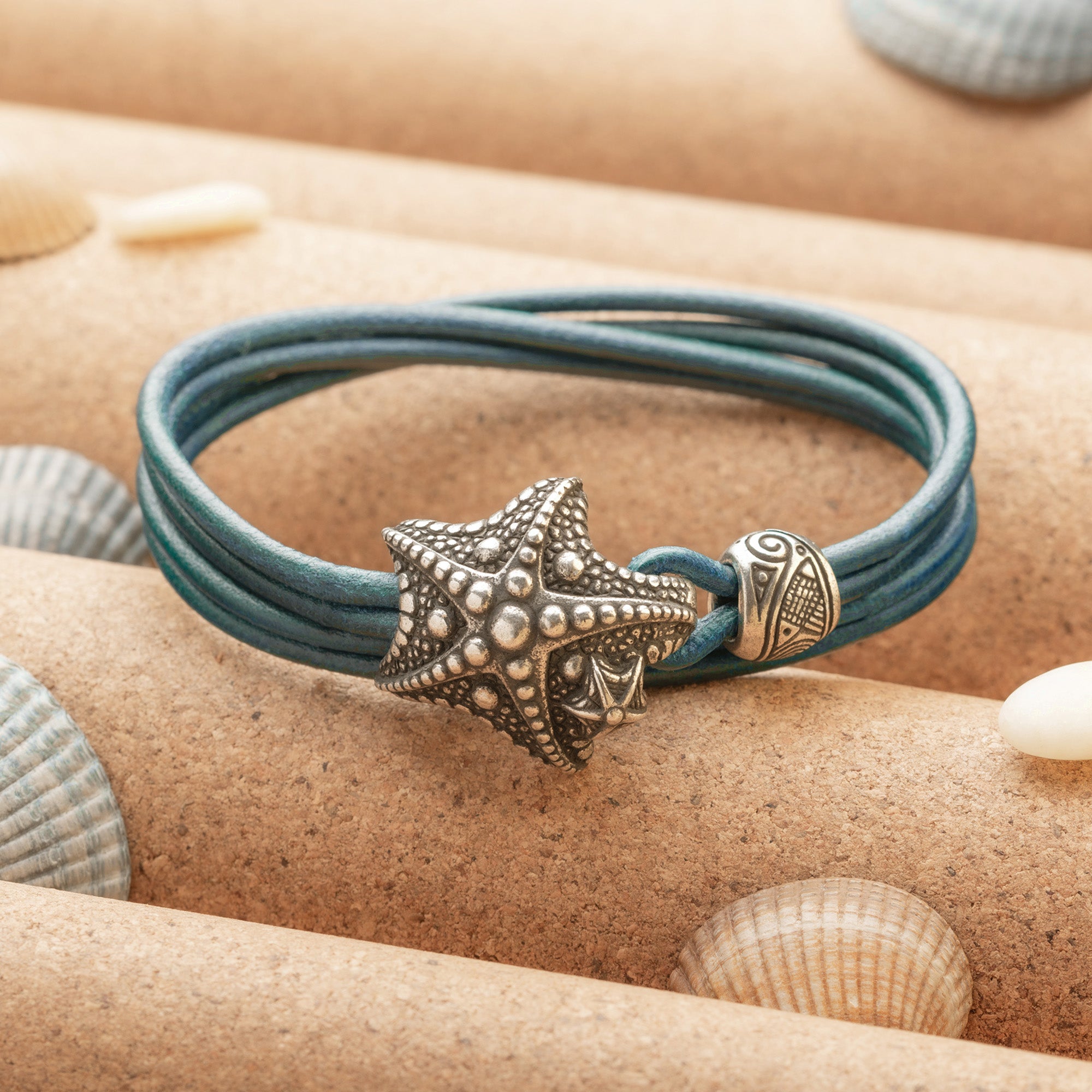 en:#color_turquoise cord / Silver-plated bronze metal|de:#farbe_türkisfarbene Kordel / Versilbertes Bronzemetall|fr:#couleur_cordon turquoise / Métal bronze argenté