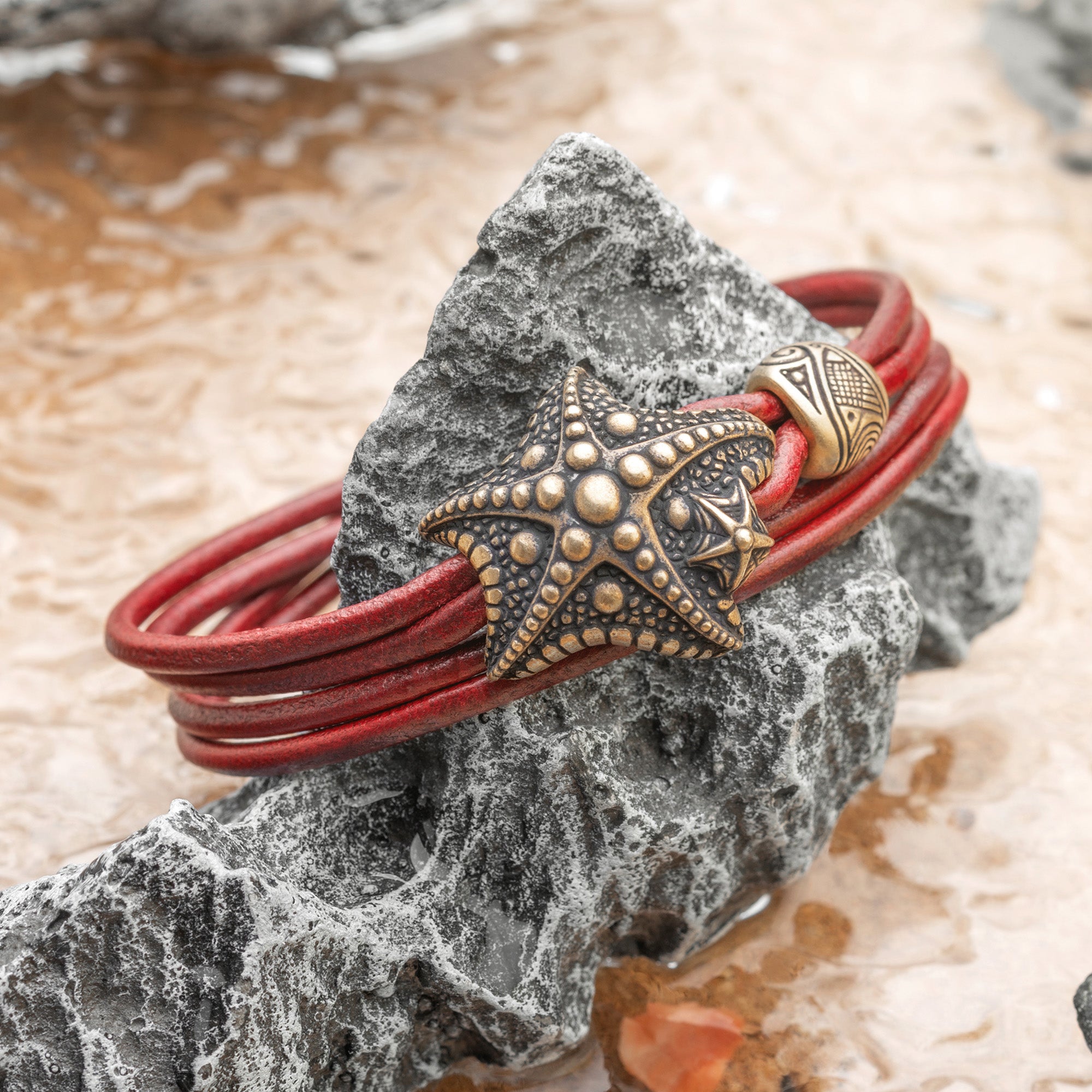 en:#color_burgundy cord / Bronze metal|de:#farbe_burgunderrote Kordel / Bronzemetall|fr:#couleur_cordon bordeaux / métal bronze