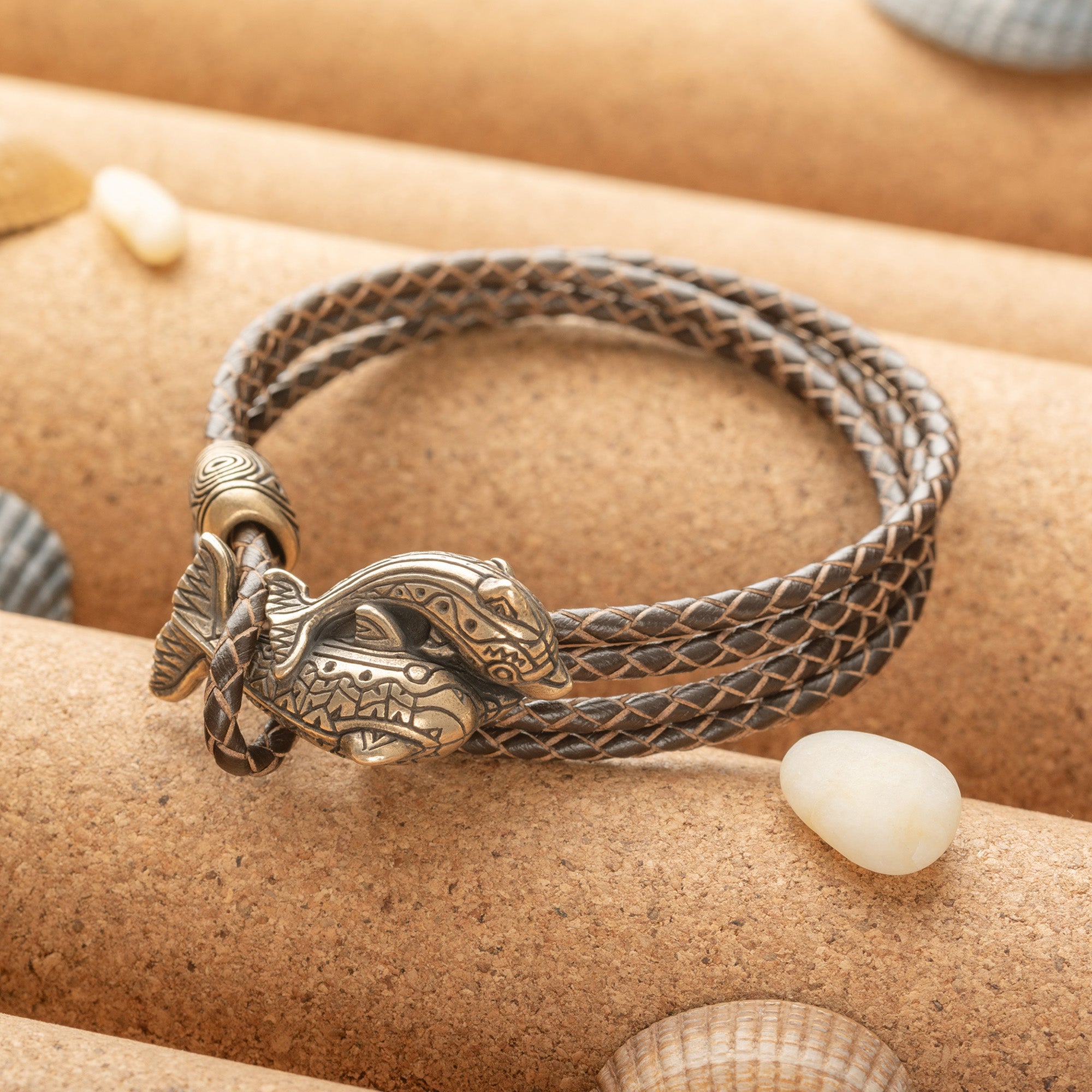 en:#color_brown braided cord / Bronze|de:#farbe_braune geflochtene Kordel / Bronze|fr:#couleur_cordon tressé marron / Bronze