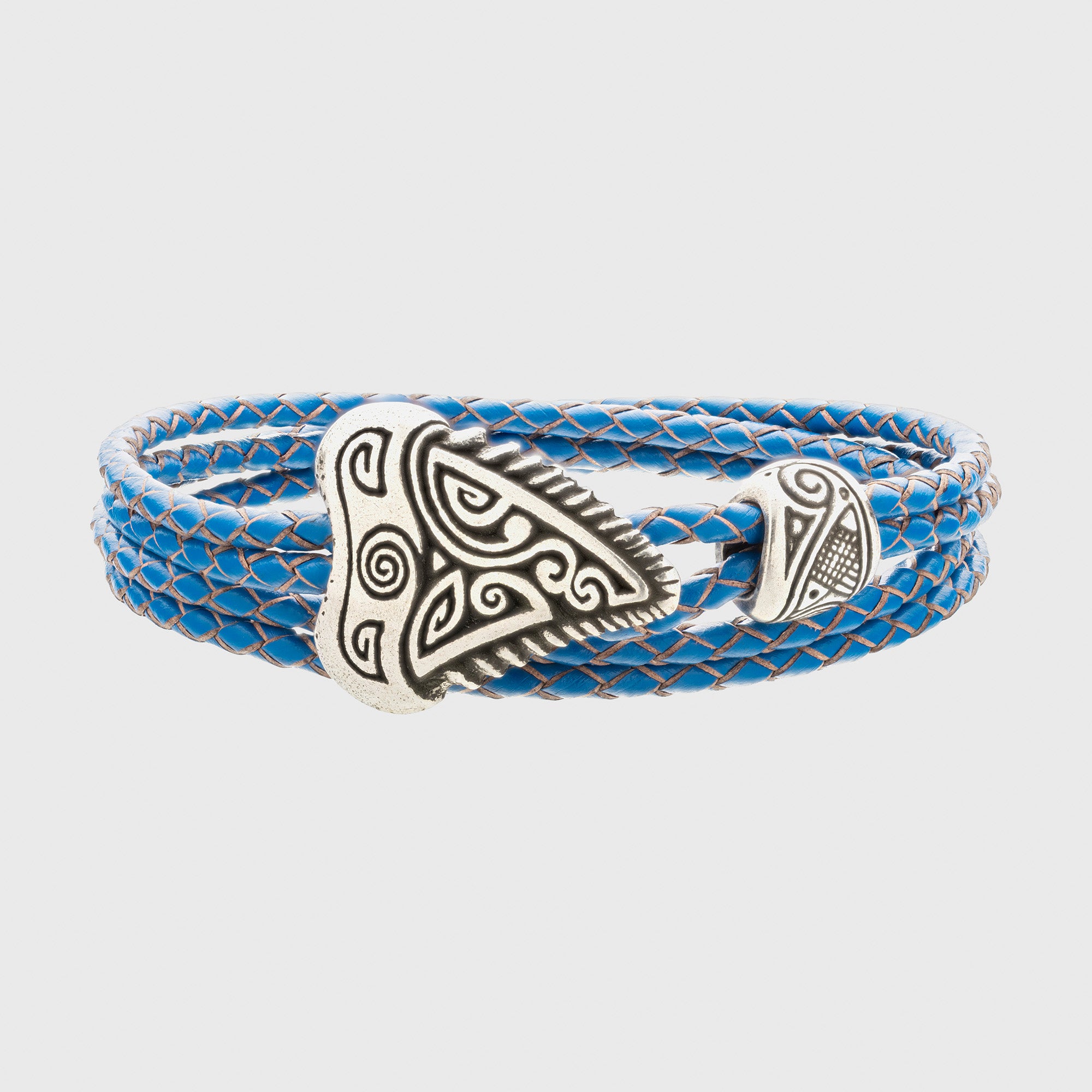 Shark Tooth Leather Bracelet – Ocean-Inspired Jewelry
