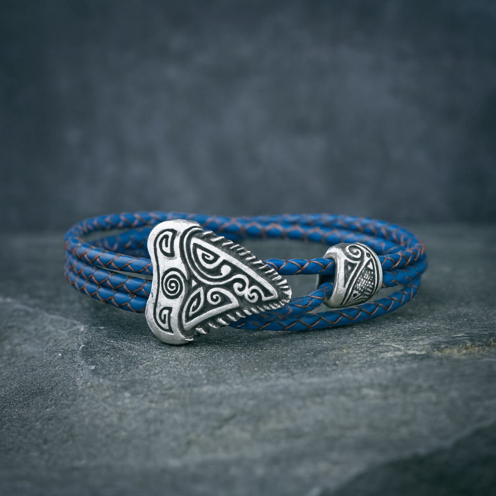 Shark Tooth Leather Bracelet – Ocean-Inspired Jewelry